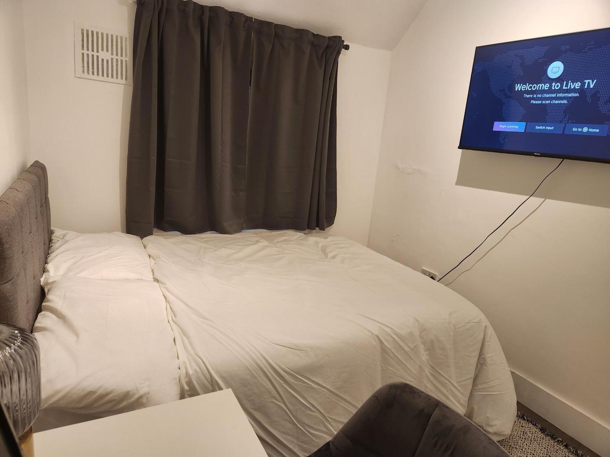 Apartmán Flat With Work Station, Monitor, Smart Tv & Netflix Londýn Exteriér fotografie