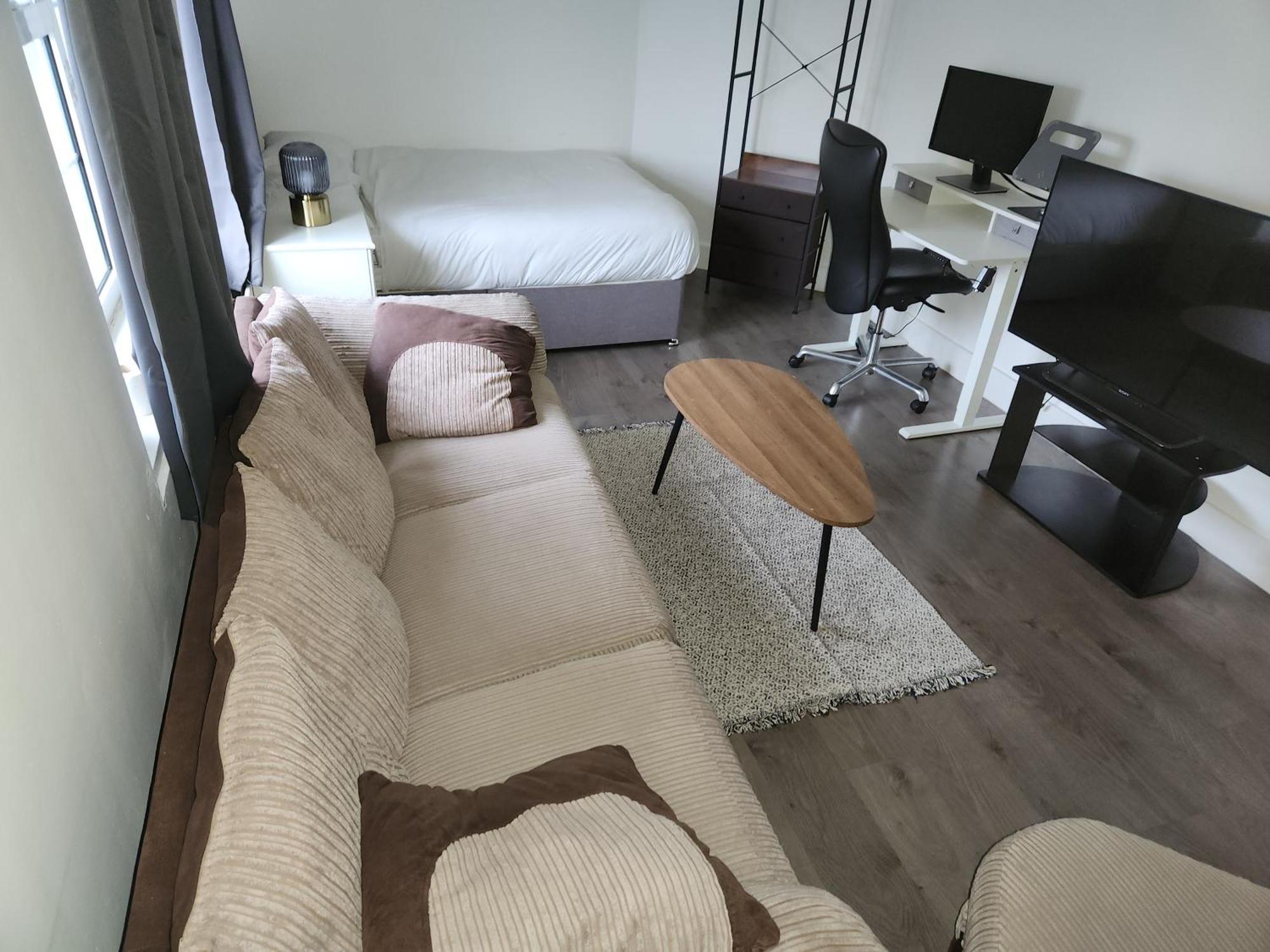 Apartmán Flat With Work Station, Monitor, Smart Tv & Netflix Londýn Exteriér fotografie