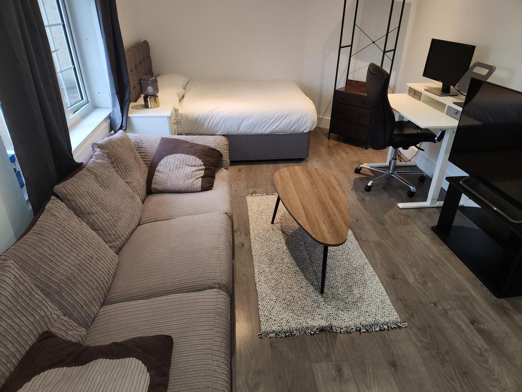 Apartmán Flat With Work Station, Monitor, Smart Tv & Netflix Londýn Exteriér fotografie